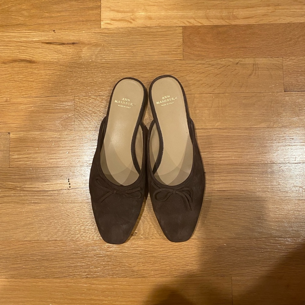 Ann Mashburn Joy Mule in Chocolate Suede.